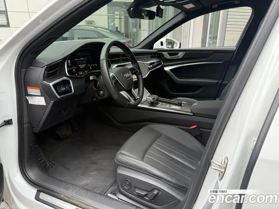 Audi A6 2021 2.0 автомат (гидро), фото 9