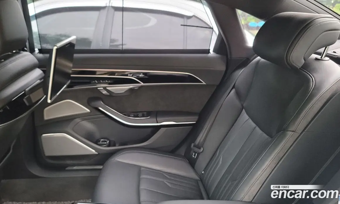 Audi A8 2020 3.0 автомат (гидро), фото 11