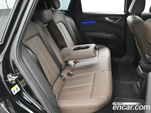 Audi Q4 e-tron 2025 1.0 автомат (гидро), миниатюра 12