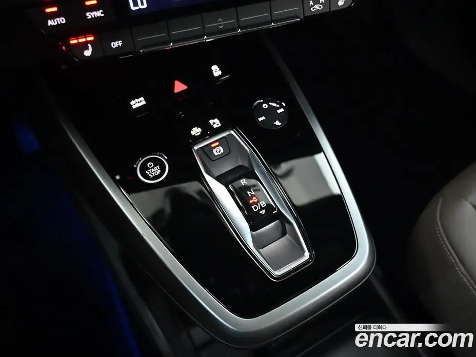 Audi Q4 e-tron 2025 1.0 автомат (гидро), фото 9