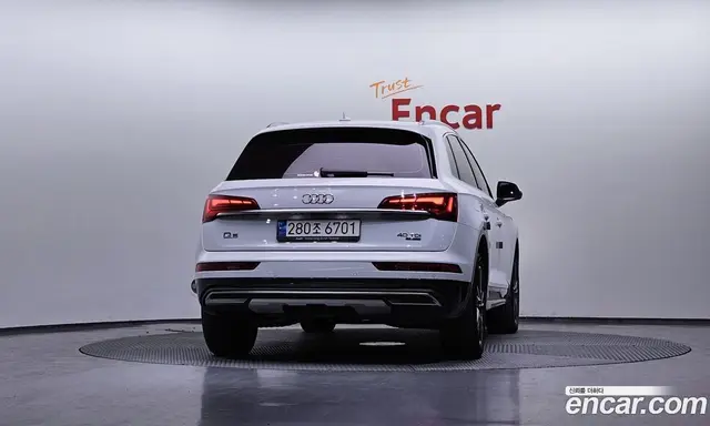 Audi Q5 2022 2.0 автомат (гидро), миниатюра 4