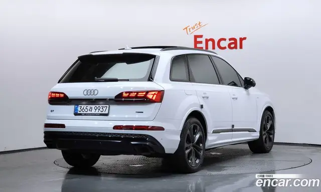 Audi Q7 2025 3.0 автомат (гидро), миниатюра 2