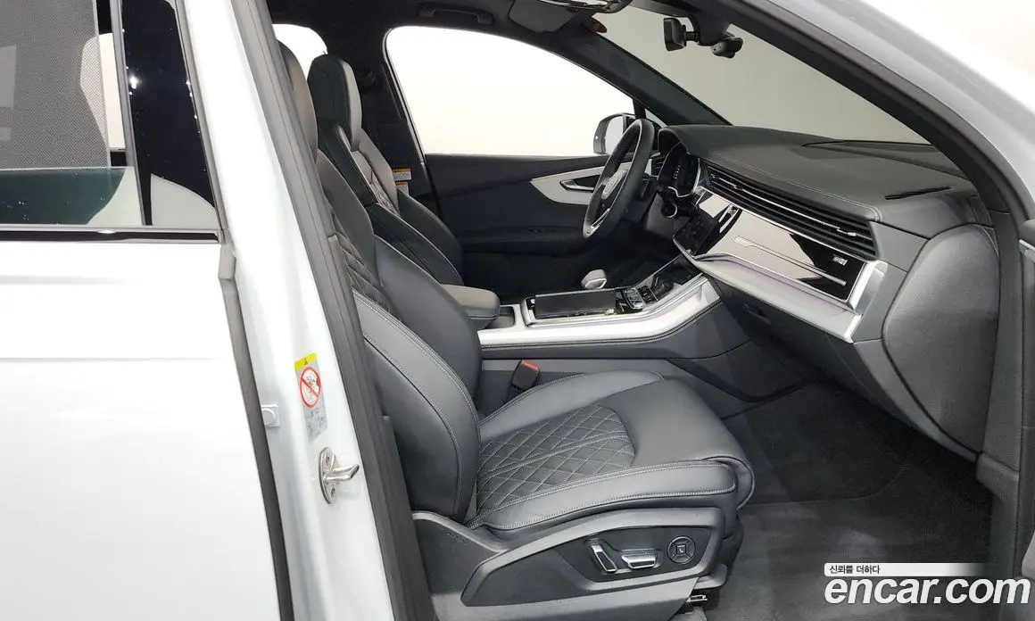 Audi Q7 2025 3.0 автомат (гидро), фото 16