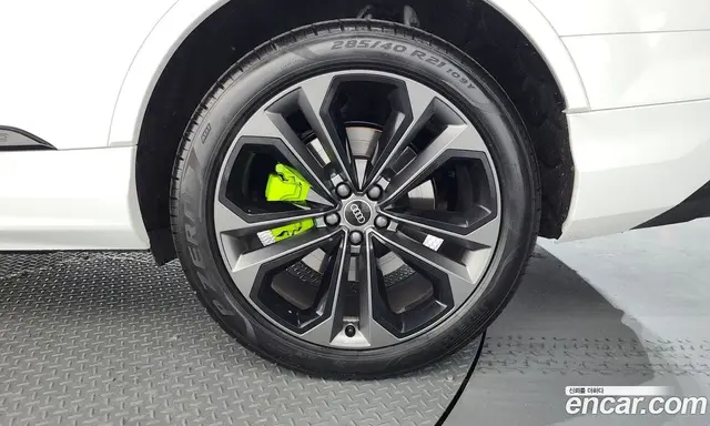 Audi Q7 2025 3.0 автомат (гидро), миниатюра 7