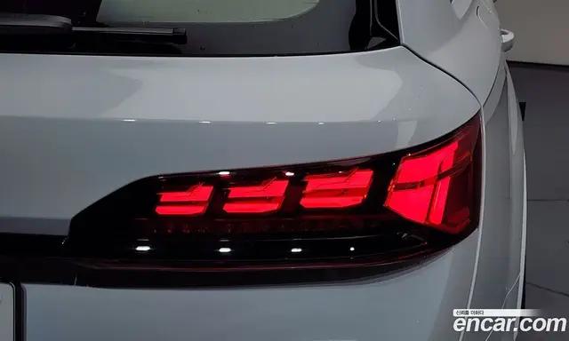 Audi Q7 2025 3.0 автомат (гидро), миниатюра 9