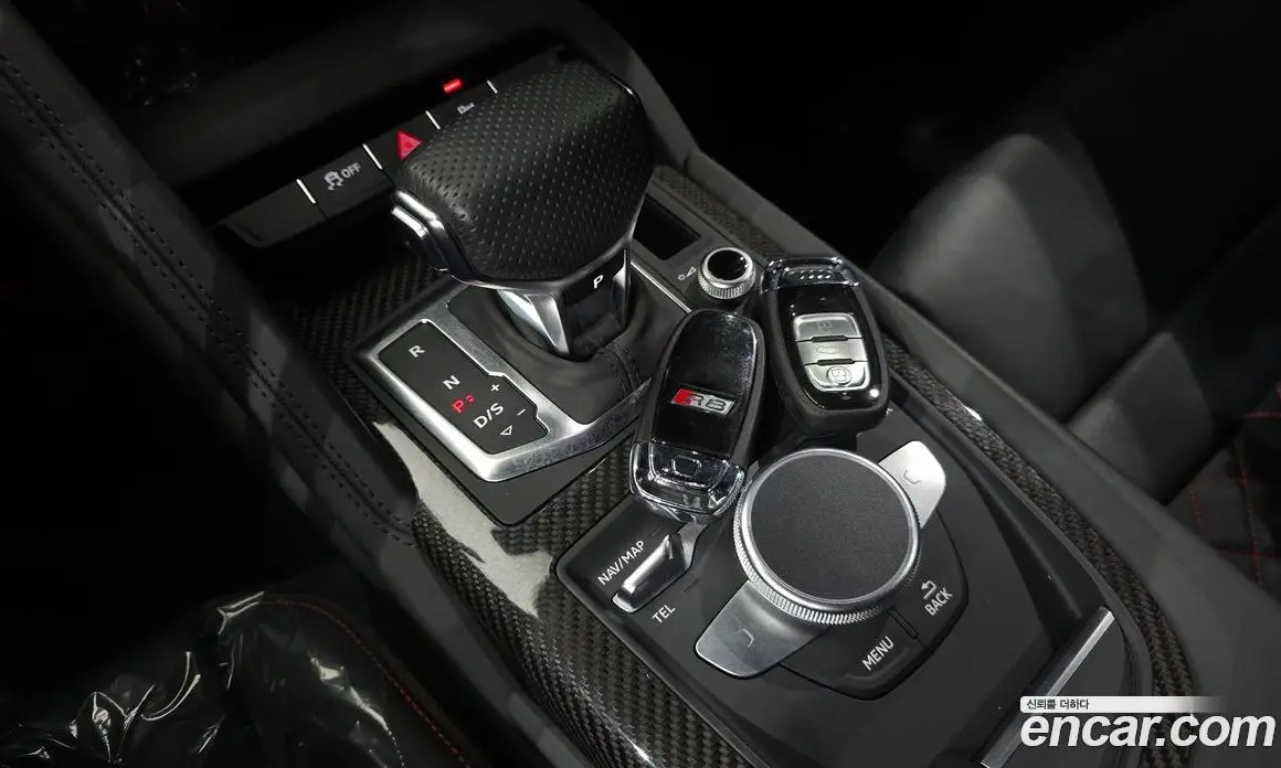 Audi R8 2021 5.2 автомат (гидро), фото 12