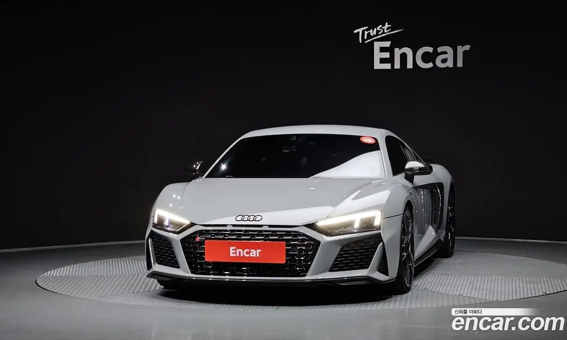 Audi R8 2021 5.2 автомат (гидро), фото 3