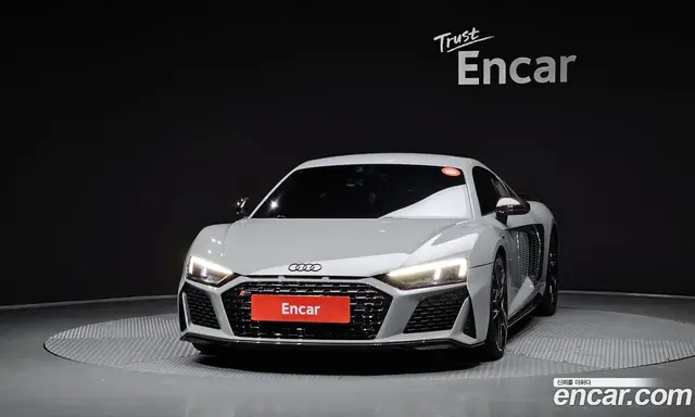 Audi R8 2021 5.2 автомат (гидро), миниатюра 3