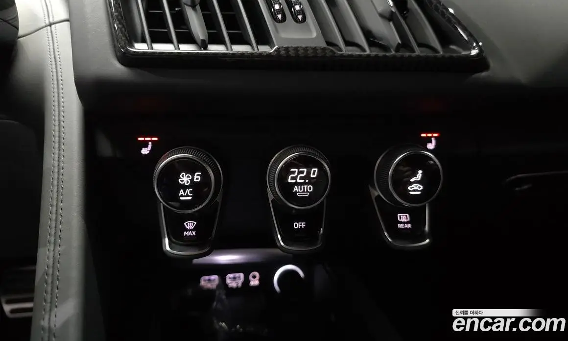 Audi R8 2021 5.2 автомат (гидро), фото 21