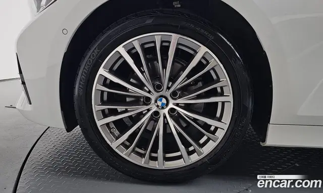 BMW 3 серия 2021 2.0 автомат (гидро), миниатюра 4