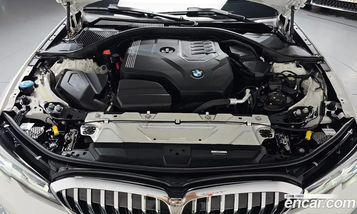 BMW 3 серия 2021 2.0 автомат (гидро), фото 5