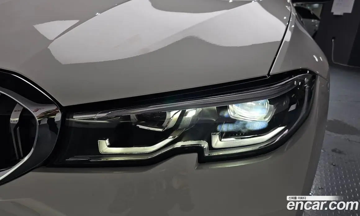 BMW 3 серия 2021 2.0 автомат (гидро), фото 7