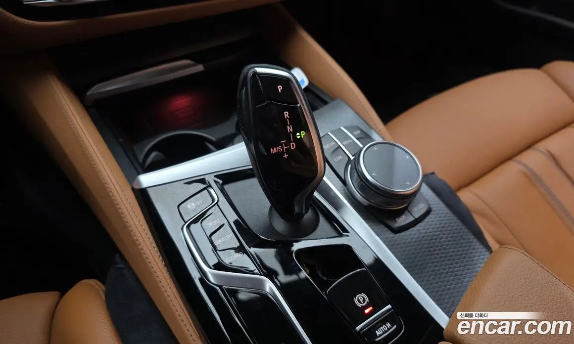 BMW 5 серия 2022 2.0 автомат (гидро), фото 12