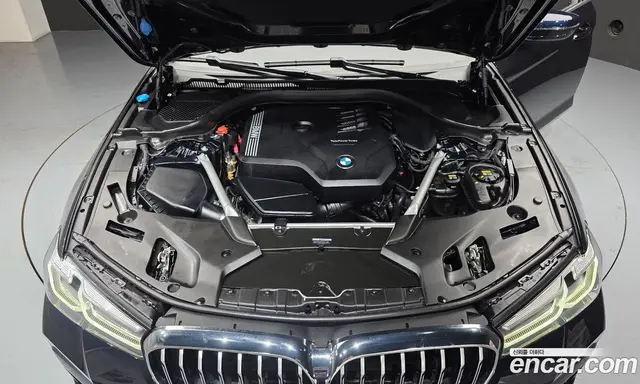 BMW 5 серия 2022 2.0 автомат (гидро), миниатюра 6