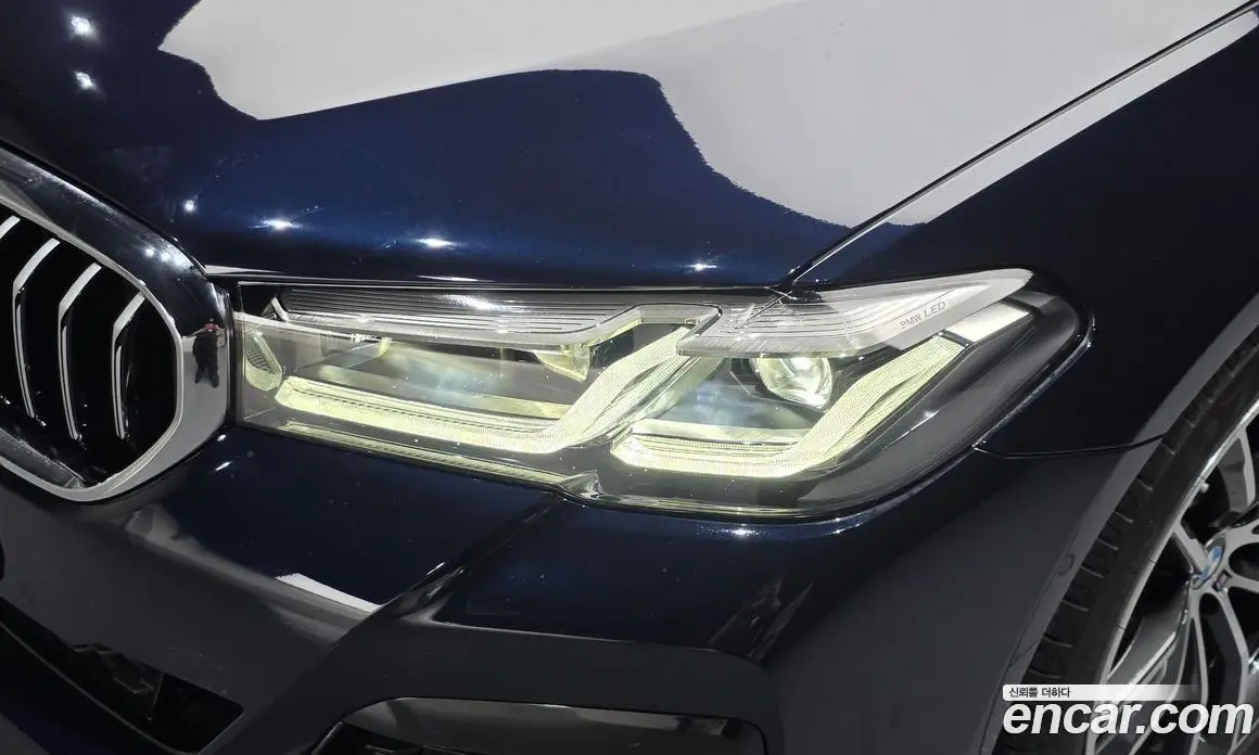 BMW 5 серия 2022 2.0 автомат (гидро), фото 8