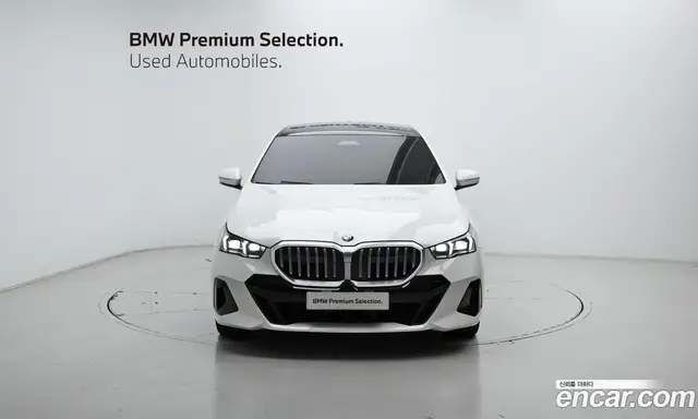 BMW 5 серия 2024 2.0 автомат (гидро), миниатюра 3