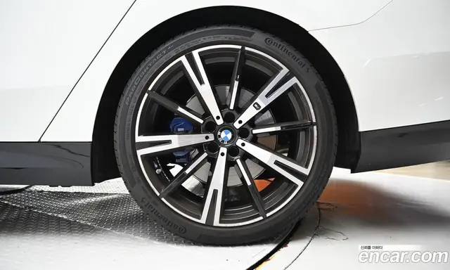 BMW 5 серия 2024 2.0 автомат (гидро), миниатюра 5