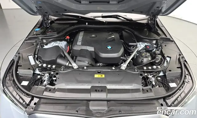 BMW 5 серия 2025 2.0 автомат (гидро), миниатюра 6
