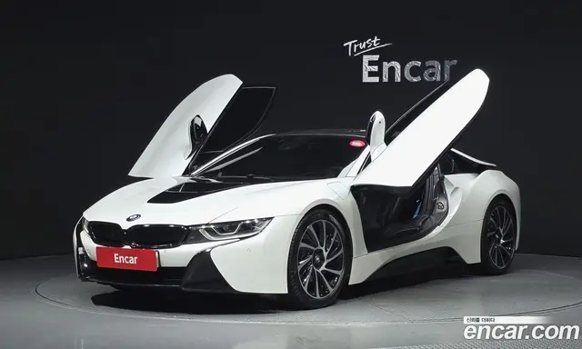 BMW i8 2016 1.5 автомат (гидро), миниатюра 1