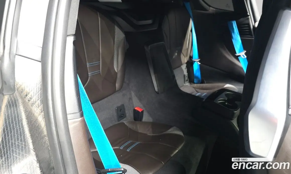 BMW i8 2016 1.5 автомат (гидро), фото 11