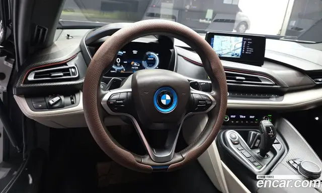 BMW i8 2016 1.5 автомат (гидро), миниатюра 12