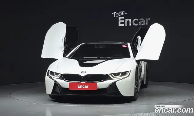 BMW i8 2016 1.5 автомат (гидро), миниатюра 3