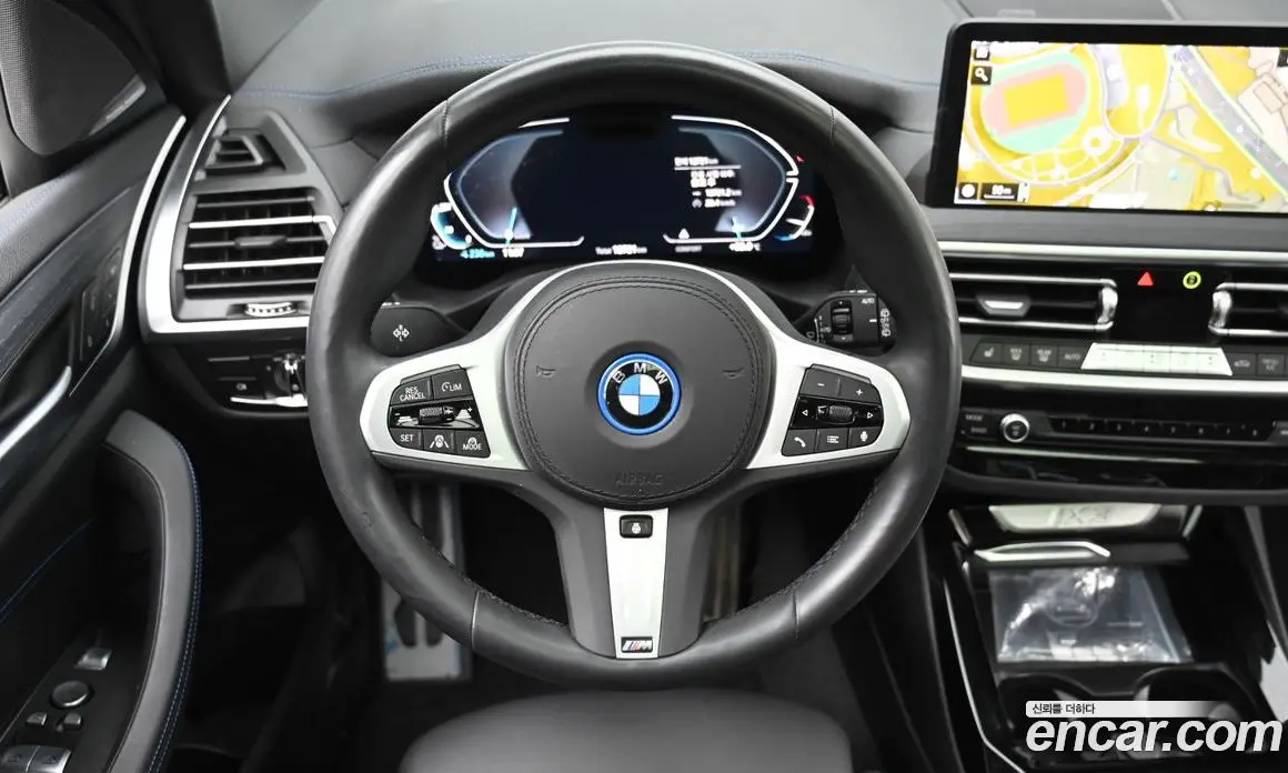 BMW iX3 2024 0.2 автомат (гидро), фото 13