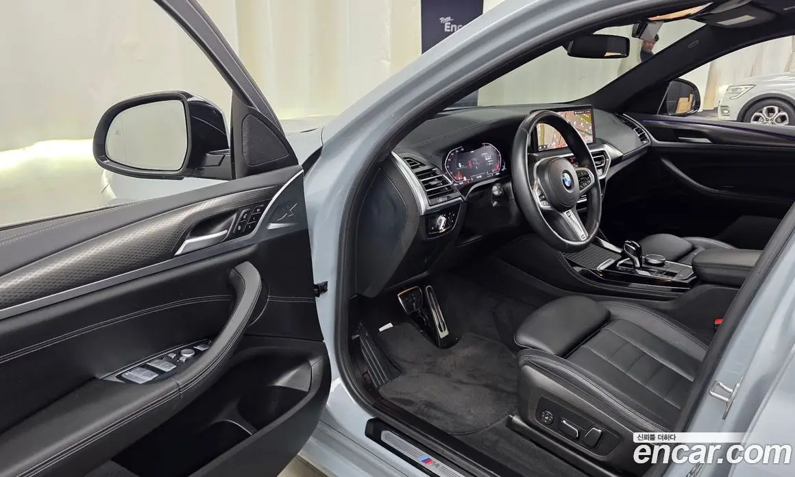BMW X4 2024 2.0 автомат (гидро), фото 13