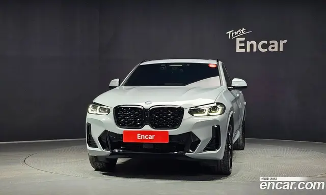 BMW X4 2024 2.0 автомат (гидро), миниатюра 3