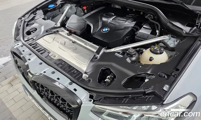 BMW X4 2024 2.0 автомат (гидро), миниатюра 6