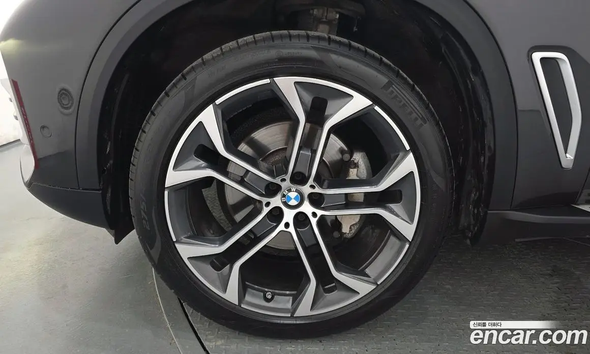 BMW X5 2022 3.0 автомат (гидро), фото 5