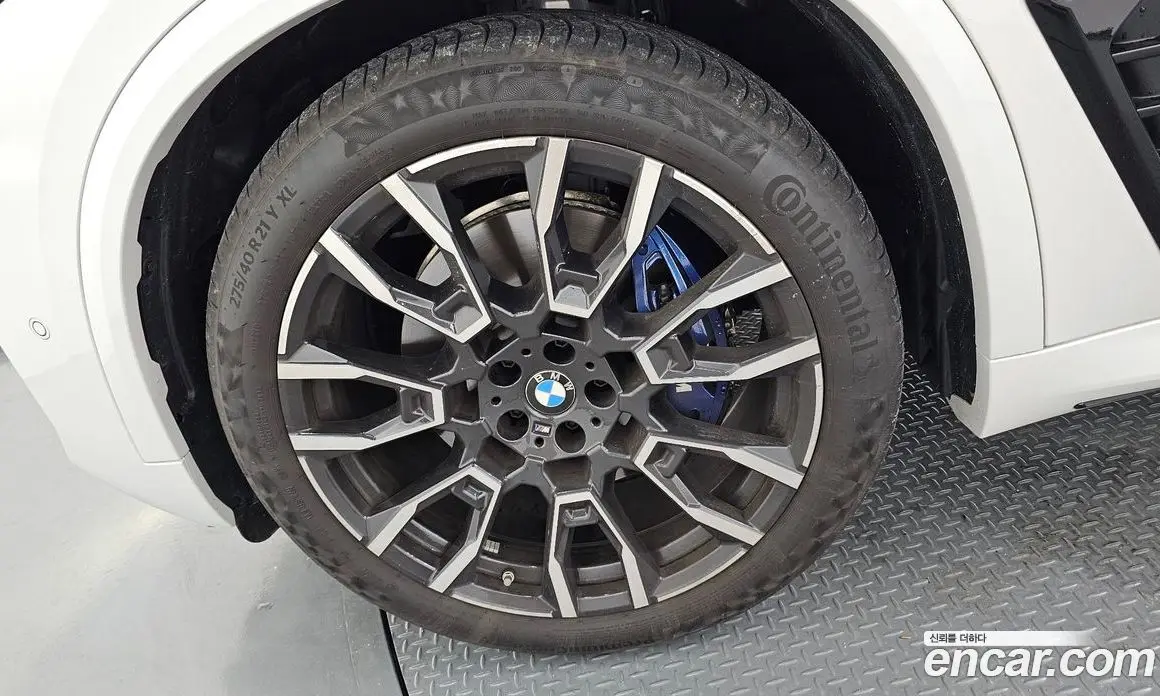 BMW X5 2025 3.0 автомат (гидро), фото 5