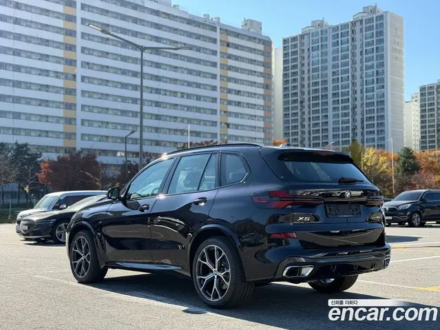 BMW X5 2025 3.0 автомат (гидро), миниатюра 2