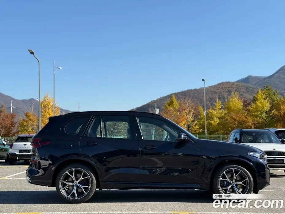BMW X5 2025 3.0 автомат (гидро), фото 6