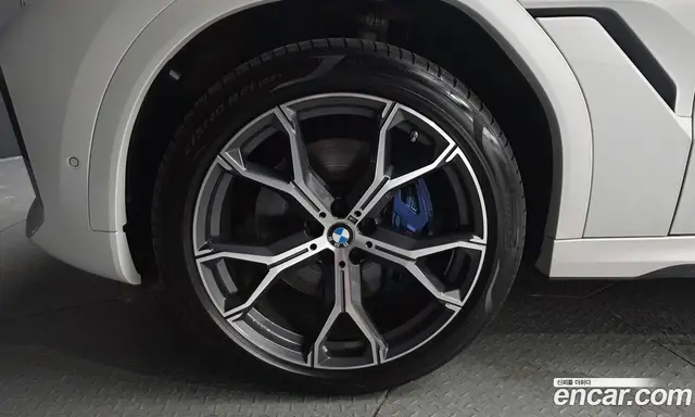 BMW X6 2021 3.0 автомат (гидро), миниатюра 5
