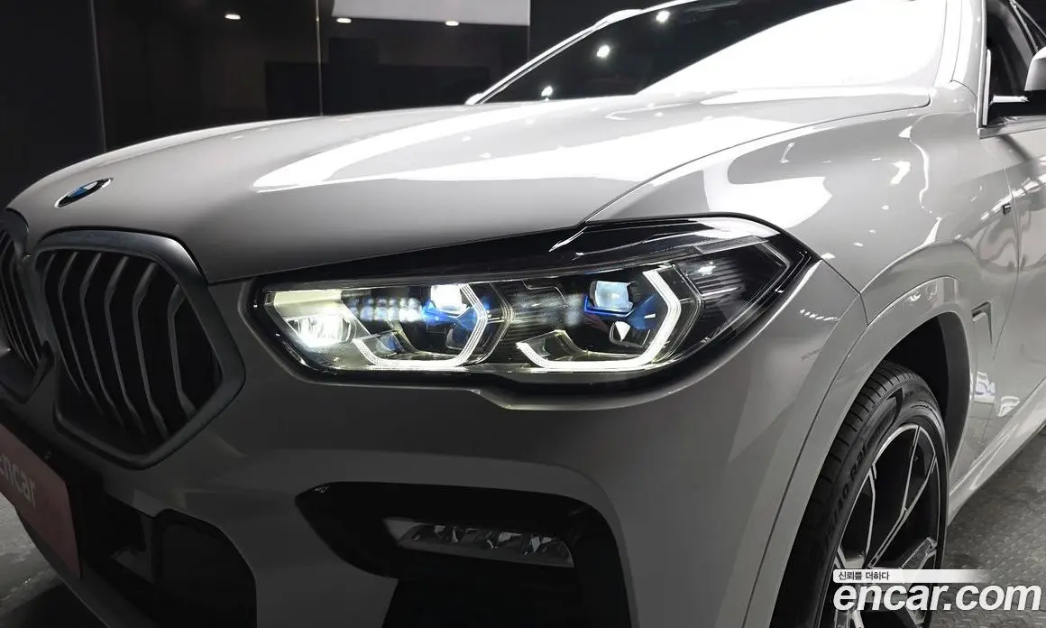 BMW X6 2021 3.0 автомат (гидро), фото 8