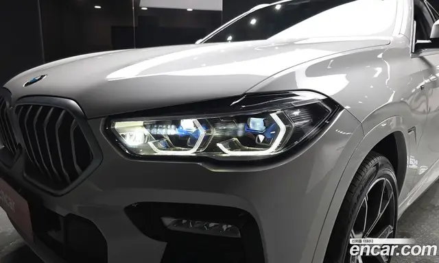 BMW X6 2021 3.0 автомат (гидро), миниатюра 8