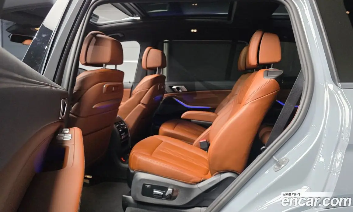 BMW X7 2025 3.0 автомат (гидро), фото 18