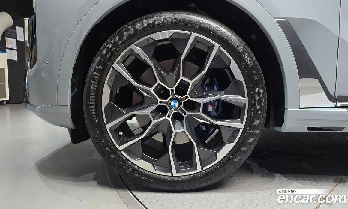 BMW X7 2025 3.0 автомат (гидро), фото 5