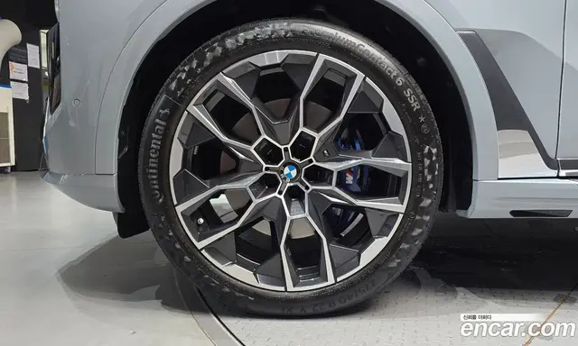 BMW X7 2025 3.0 автомат (гидро), миниатюра 5
