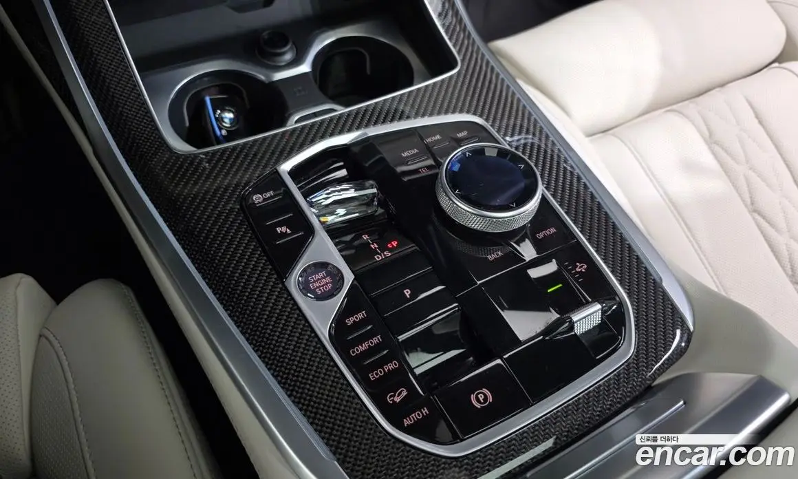 BMW X7 2025 4.4 автомат (гидро), фото 9