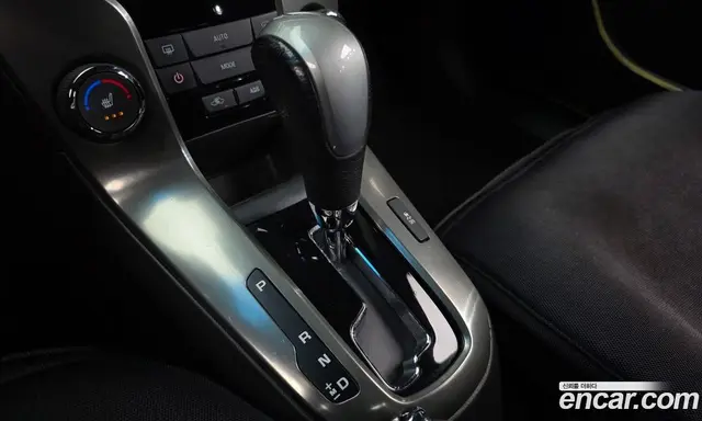 Chevrolet Cruze 2013 2.0 автомат (гидро), миниатюра 9