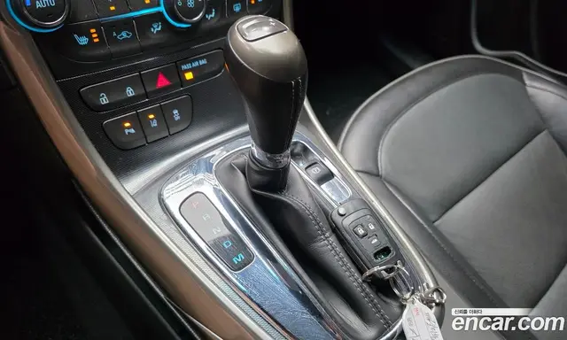 Chevrolet Malibu 2012 2.0 автомат (гидро), миниатюра 9