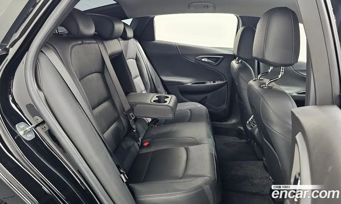 Chevrolet Malibu 2021 2.0 автомат (гидро), фото 17