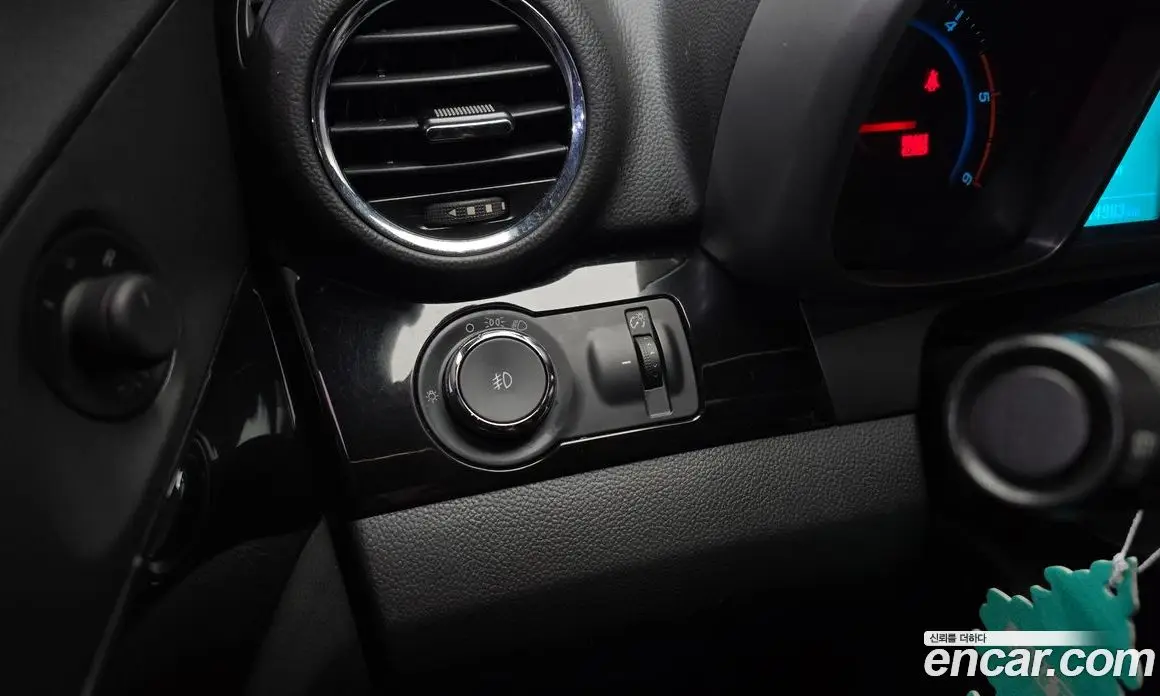 Chevrolet Orlando 2015 2.0 автомат (гидро), фото 15
