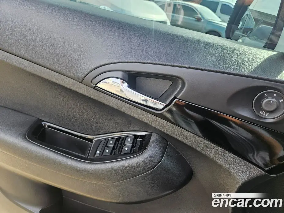 Chevrolet Orlando 2016 2.0 автомат (гидро), фото 13