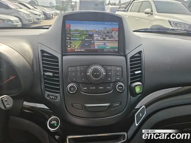 Chevrolet Orlando 2016 2.0 автомат (гидро), миниатюра 8