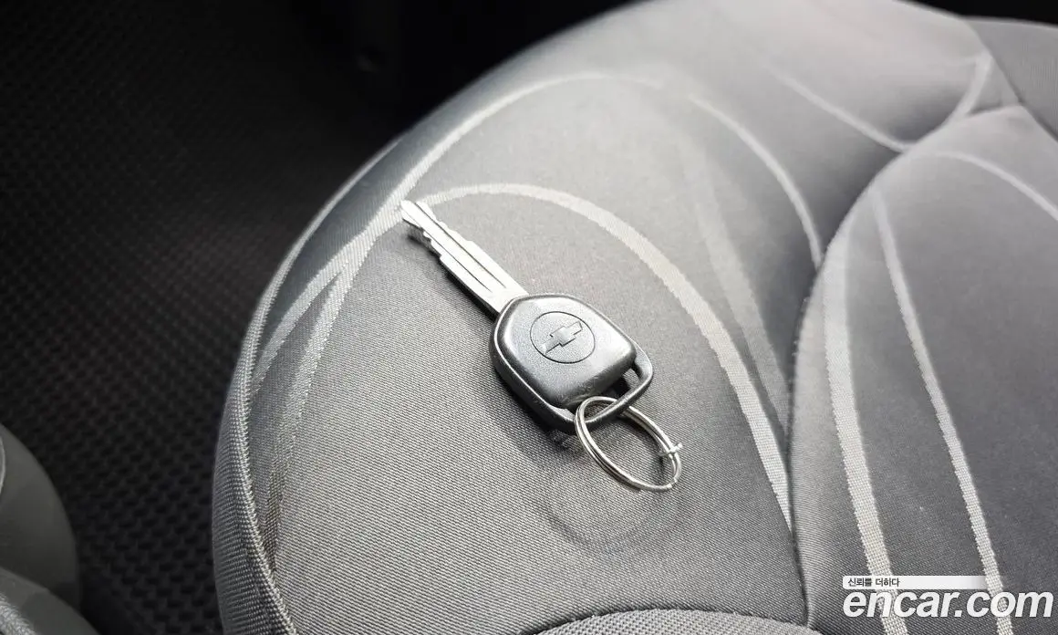Chevrolet Spark 2011 1.0 автомат (гидро), фото 15