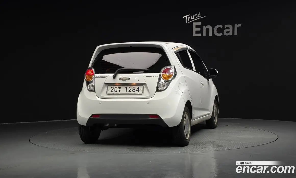 Chevrolet Spark 2011 1.0 автомат (гидро), фото 3