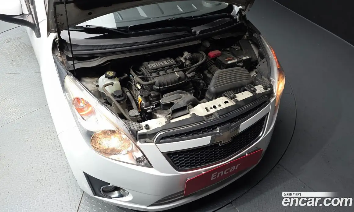 Chevrolet Spark 2011 1.0 автомат (гидро), фото 5